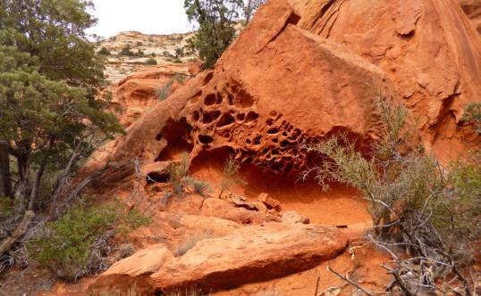 Sedona outcropping
